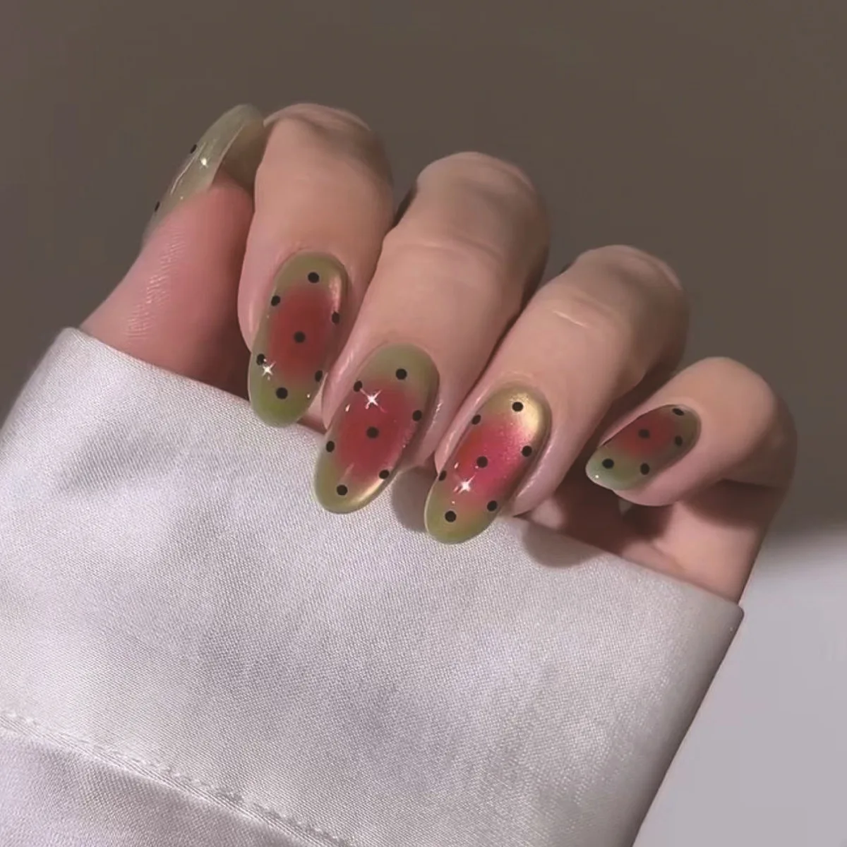 

24PCS Black Gradient Press on Nails with Polka Dot Red Green Ombre Design Minimalist and Cute Style Almond Acrylic False Nails