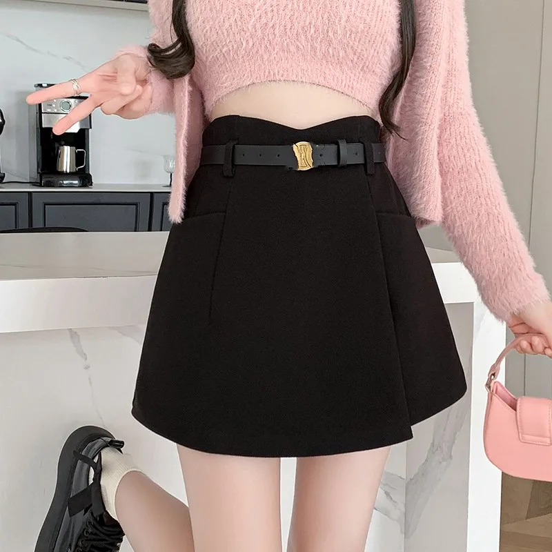 High Waist Thicken Woolen Woman Wide Leg Shorts With Belt 2023 Winter Casual Slim Ladies Short Pants For Boots