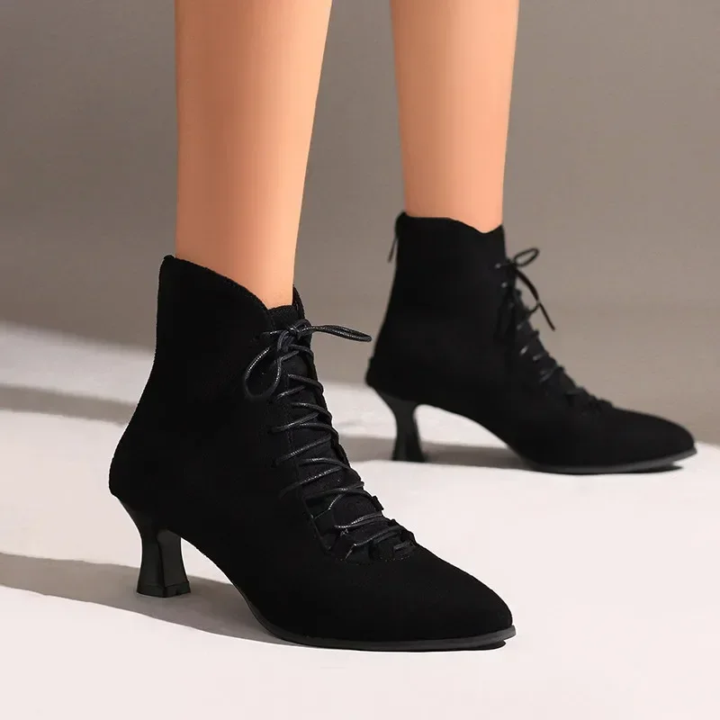 Winter Autumn Women Ankle Boots Black Plaid Flock High Kitten Heel Retro Party Dress Dance Ladies Pointed Toe Lace Up Short Boot