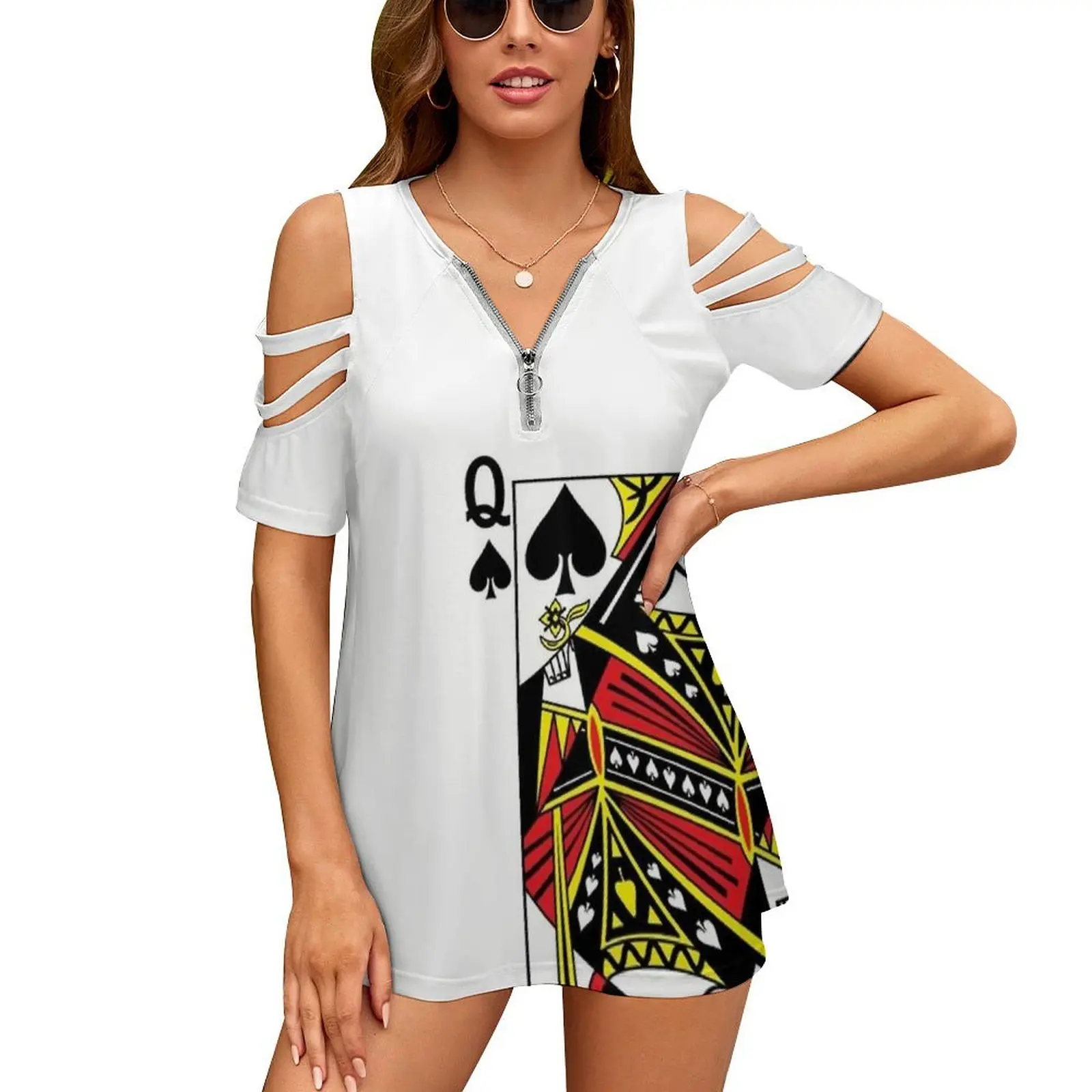 

Женские сексуальные винтажные футболки на молнии с принтом Queen Of Spades, топы, футболка с полным принтом, казино, королева, покер, азартные игры, королева пиков