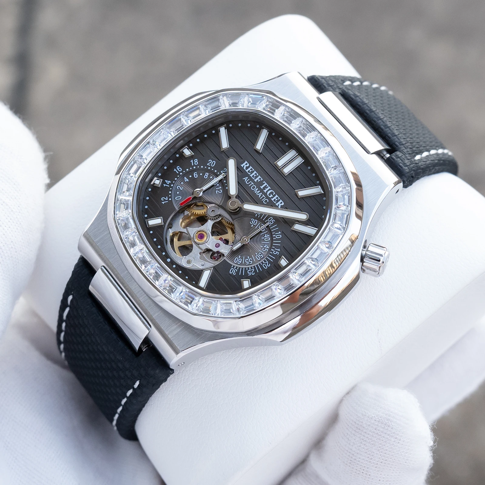 Reef Tiger Men Automatic Watch 44mm Square Mechanical Wristwatch 5ATM Waterproof Luminous Sapphire Small Second & 24 Hours Dial