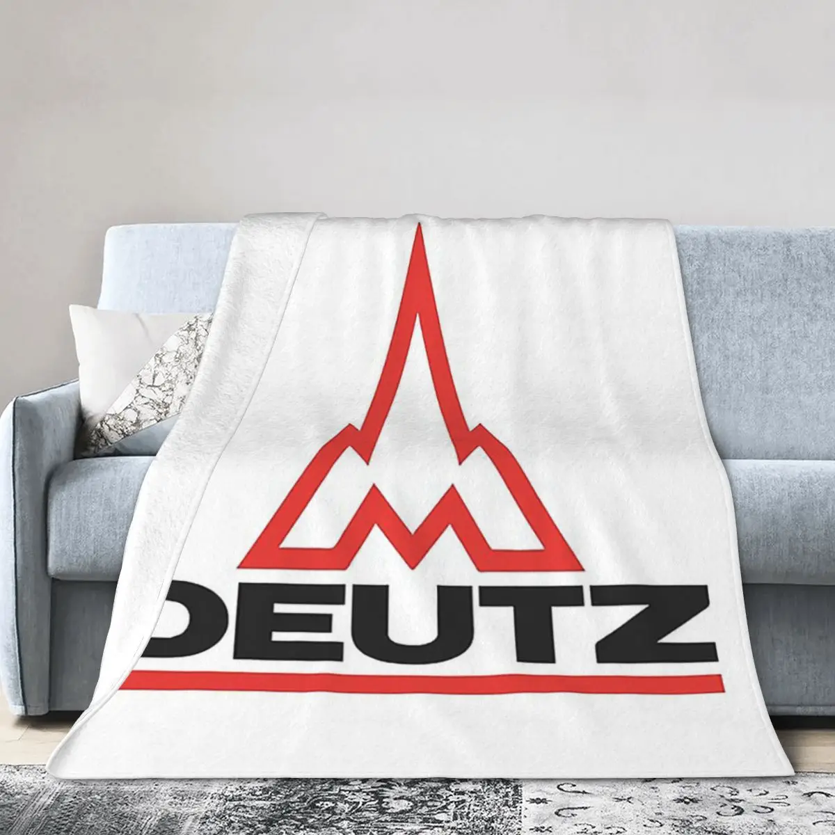 Couple Deutz-Fahr Smiled Blanket Soft Warm Flannel Throw Blanket Bedspread for Bed Living room Picnic Travel Home Sofa