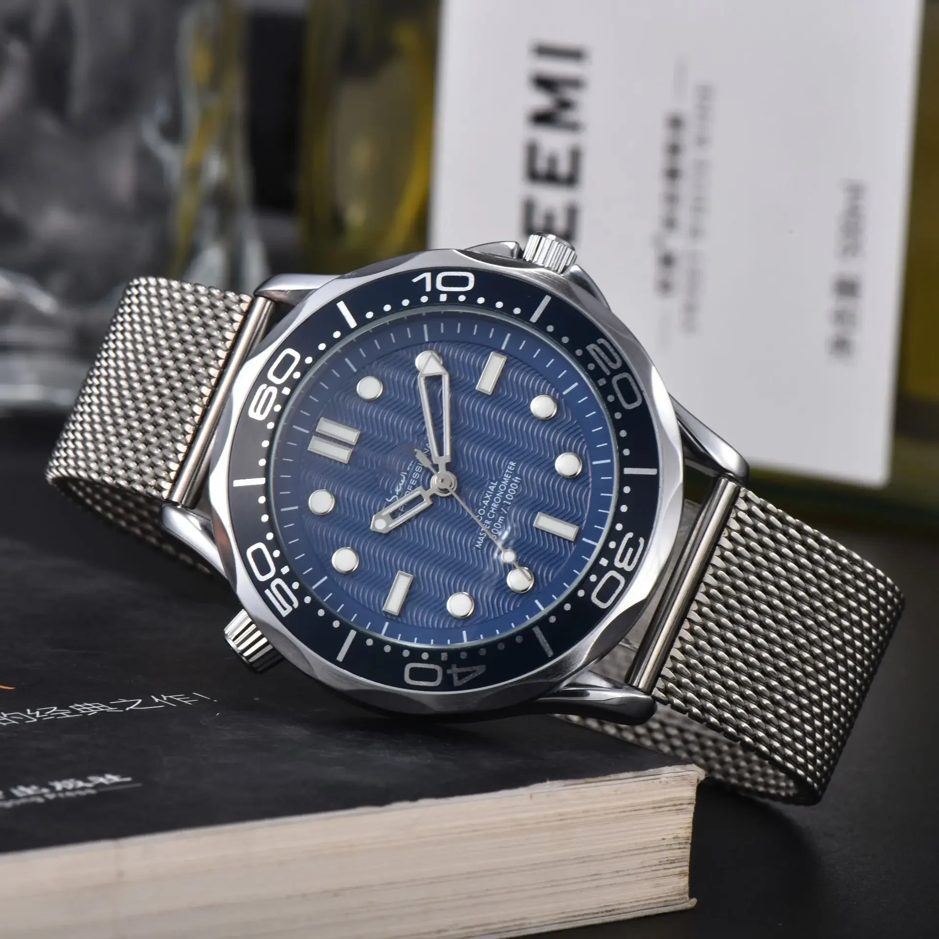 Fashion Luxury Style Men's Watch Original Quartz Watch Men's Stainless Steel Waterproof Sports Watch