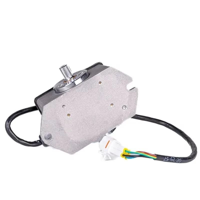 

Enpower New Design 4-Wire 48V Copper & Aluminum 200A 5000W Electronic Accelerator Pedal IPPD-12 For Seniors Motor Controllers