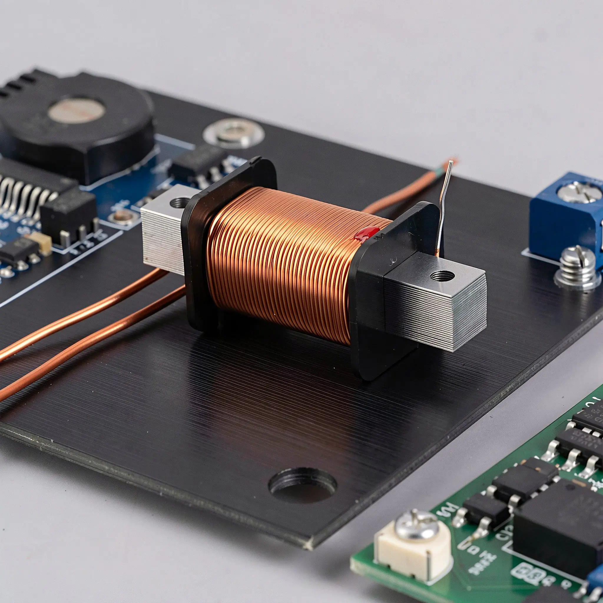 Iron Core Speaker Crossover Inductor 1.0mh 1.0mm Passive Audio Inductor Coil Oxygen-Free Copper for Subwoofer Bass Filter Audio