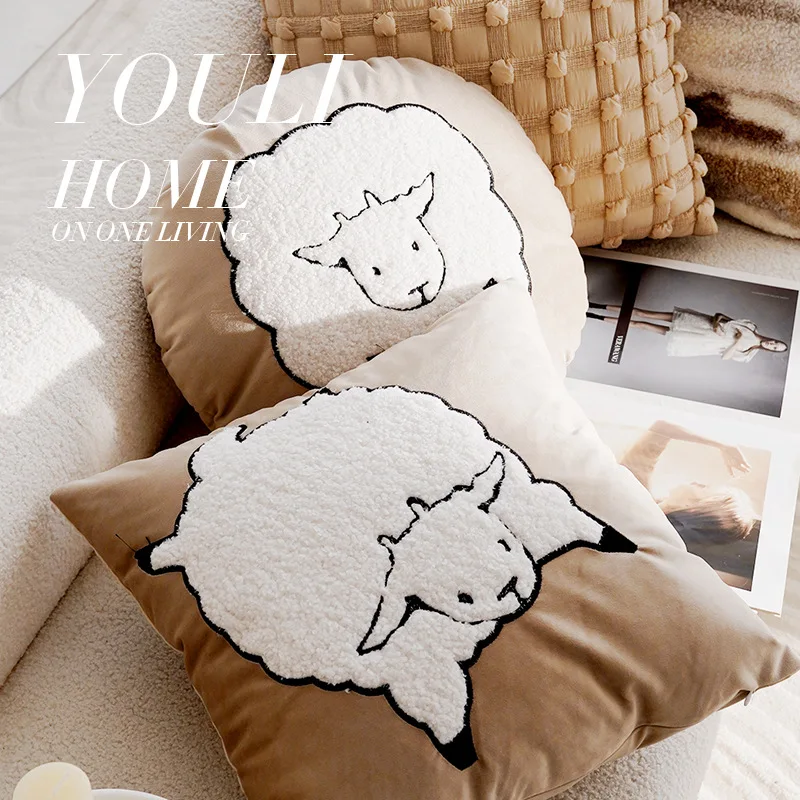 Pillow Cover Cute Children's Room Pillowcase Little Sheep Nordic Simple Living Room Sofa Headrest Cover 45x45cm