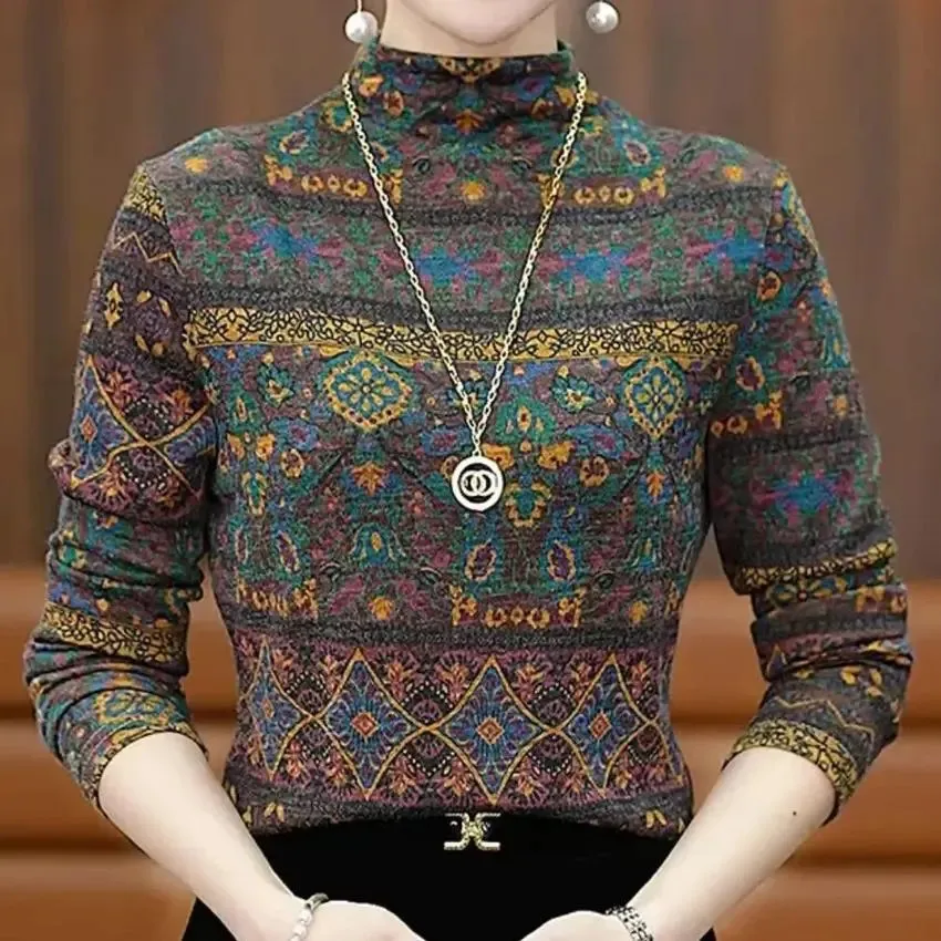 2025 Winter Semi-turtleneck Foreign-style Striped Long-sleeved Bottoming Shirt, Femininity Slim-fitting Inner Top