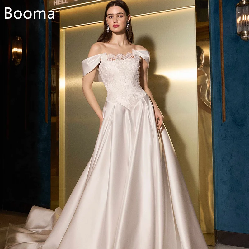 

Booma A-Line Elegant Lace Off The Shoulder Wedding Dresse Satin Sleeveless Long Brides Gown Custom Made 2025