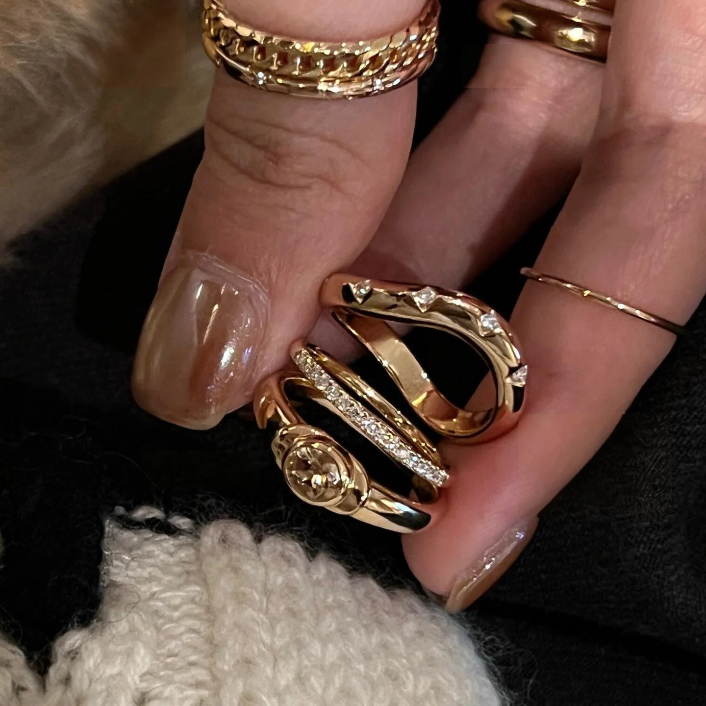 High quality fashion diamonds studded glossy three-piece sets rings champagne gold color layered style vintage ring jewelry gift