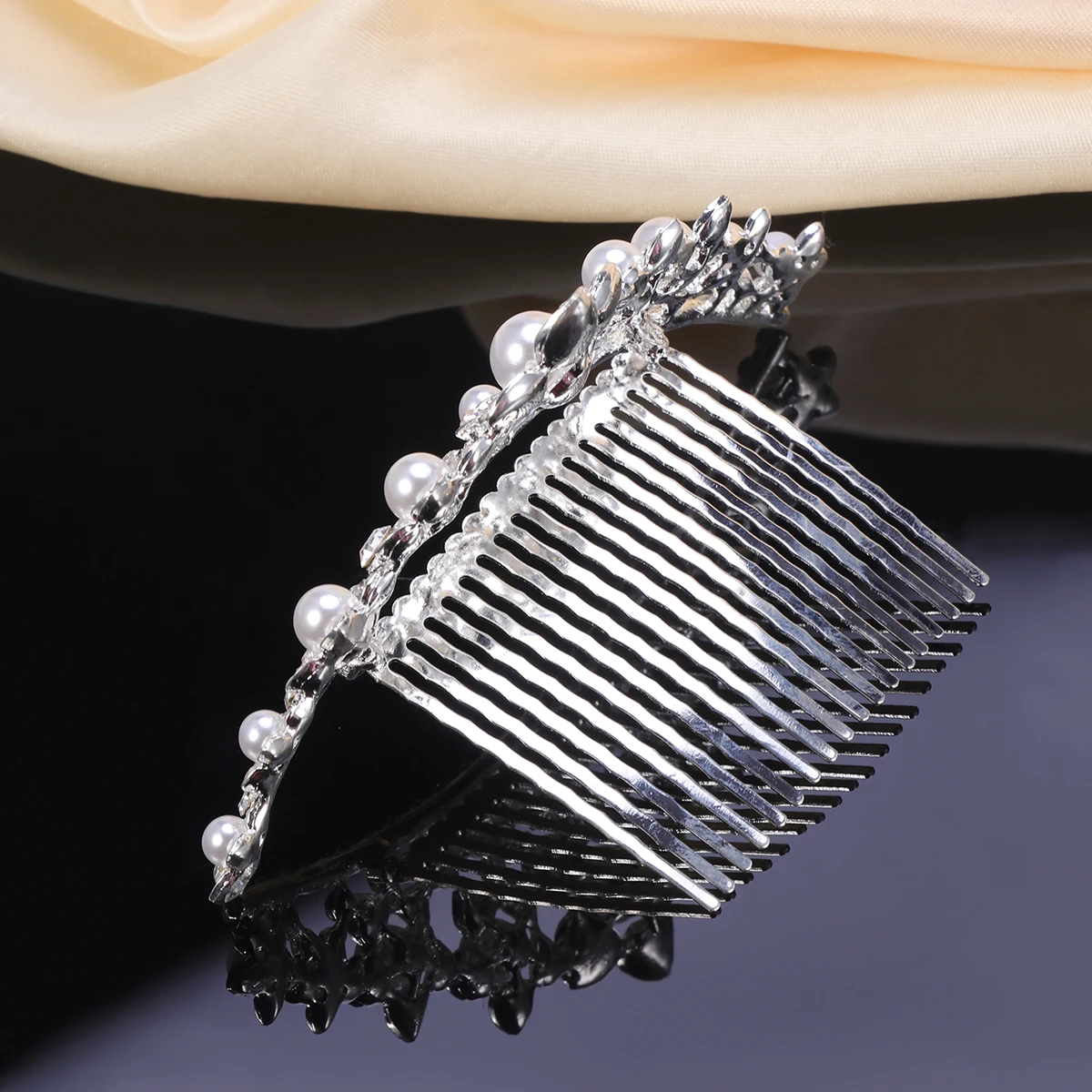 

1Pcs Crown Hair Comb for Kids Alloy Rhinestone Headband Children Party Festival Hair Decoration Kids Crown Comb