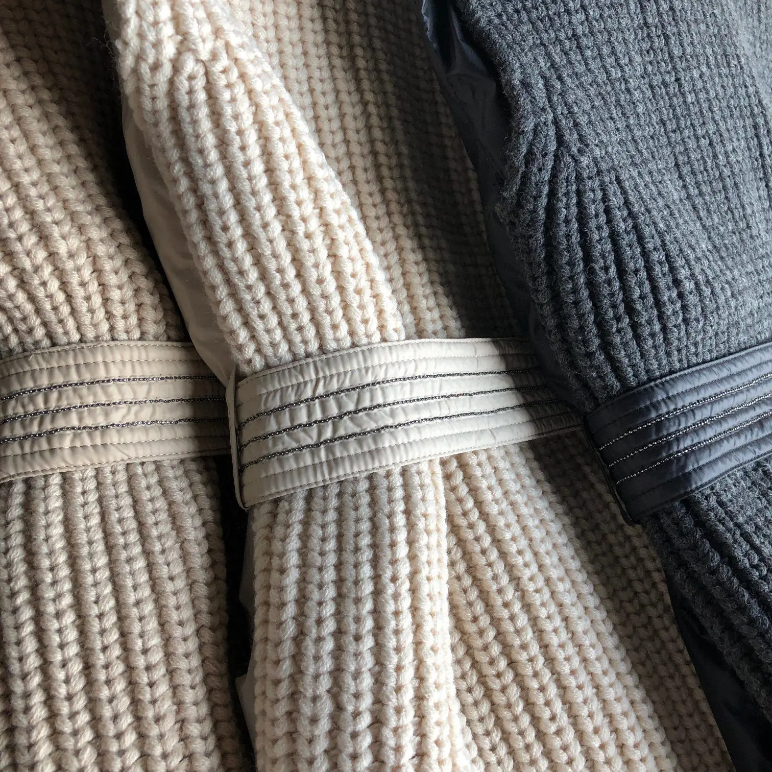 المرأة متماسكة تقليم الخامس رابطة عنق حزام الأبيض بطة أسفل سترة شتاء جديد قصير البخاخ صدرية