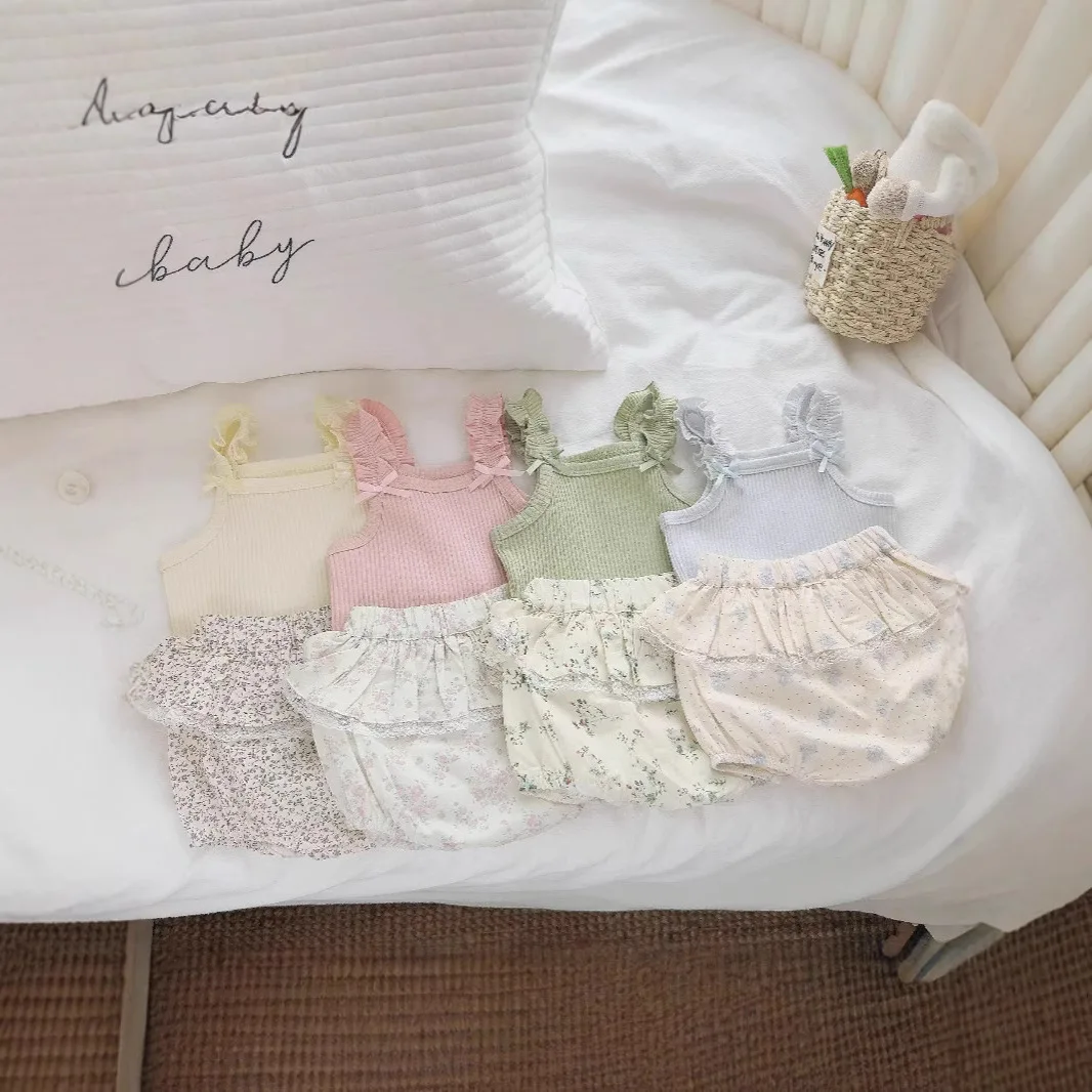 2026年夏新作ベビーガールノースリーブ服セット幼児ガールスリングベスト-花柄ショートパンツ2点セットキュート幼児スカート衣装