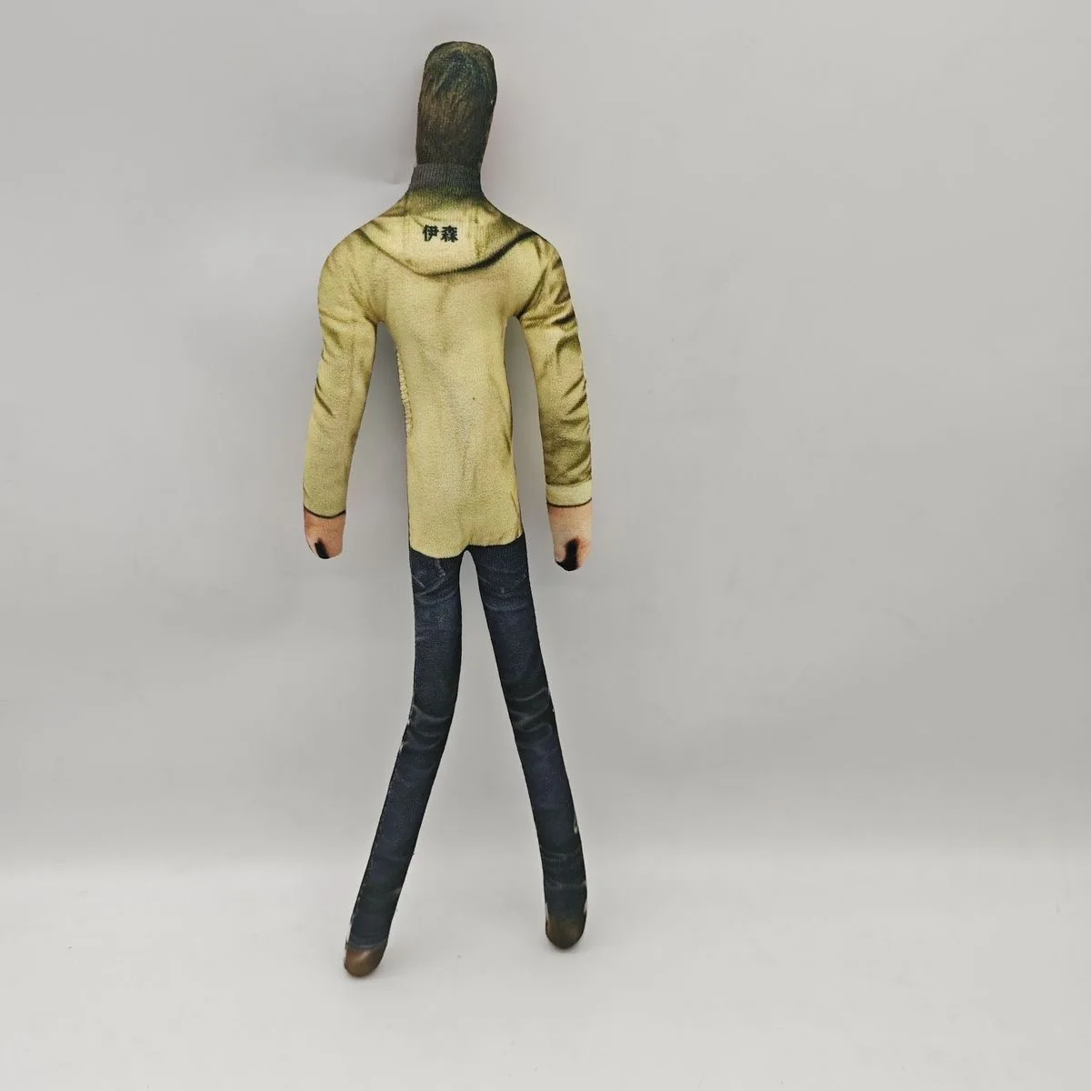 Lustige 26cm Anime Resident Evil Charaktere Leon Scott Kennedy und Ada Wong Plüschtiere mit flexiblen Gelenken – Detail 8