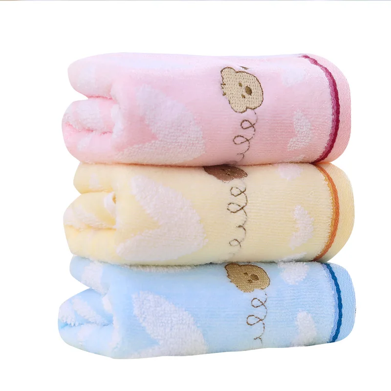 KIDS Soft Children\'s Cotton Towels Family Children Wash Face Towels Cute Cartoon Bear Face Hand Towel Bathrobe Home Textile Moon