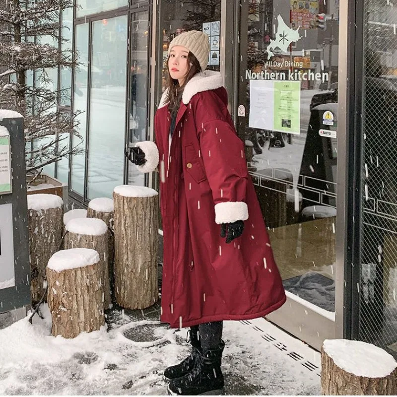 Abrigo de lana de cordero grueso rojo para mujer, nueva versión coreana de invierno y primavera, cobertura de carne suelta y tarta de terciopelo para superar