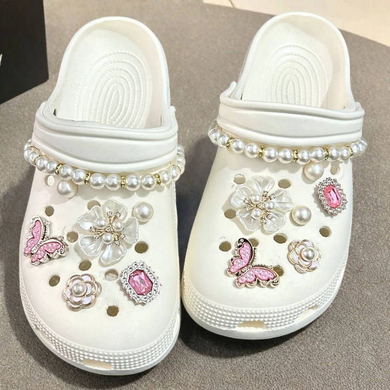 Sweet Cute Girly Charms Designer Elegant Vintage Pearl Chain Shoe Jewelry All-match Flower Shoe Charms for Hole Shoes Hot Sale