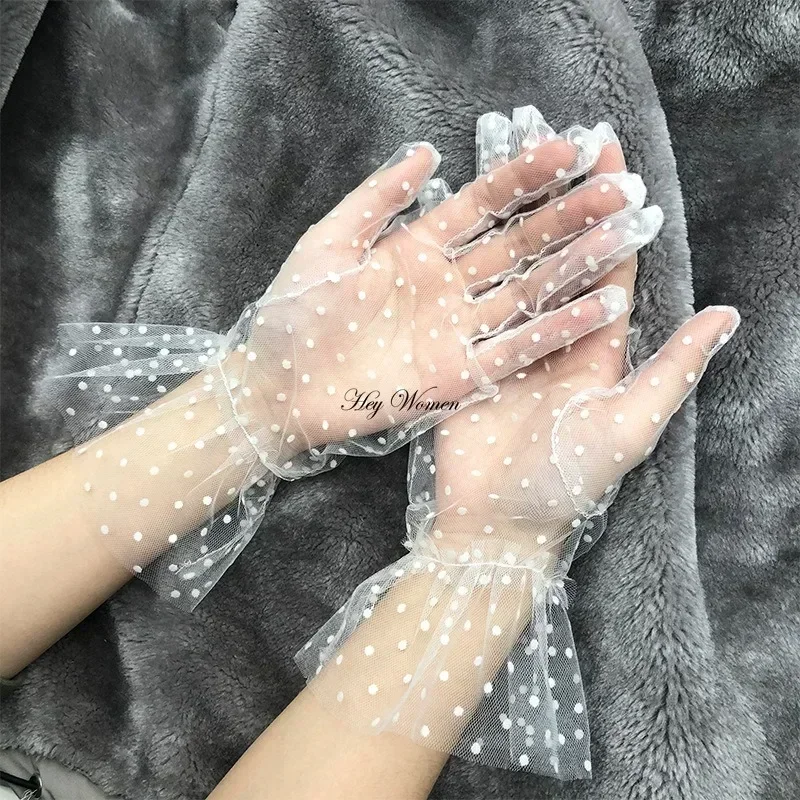 Sexy Transparent Dot Gloves Spring Summer Mesh Thin Short Glove Black White Tulle Gloves Party Dancing Dress Wedding Mittens