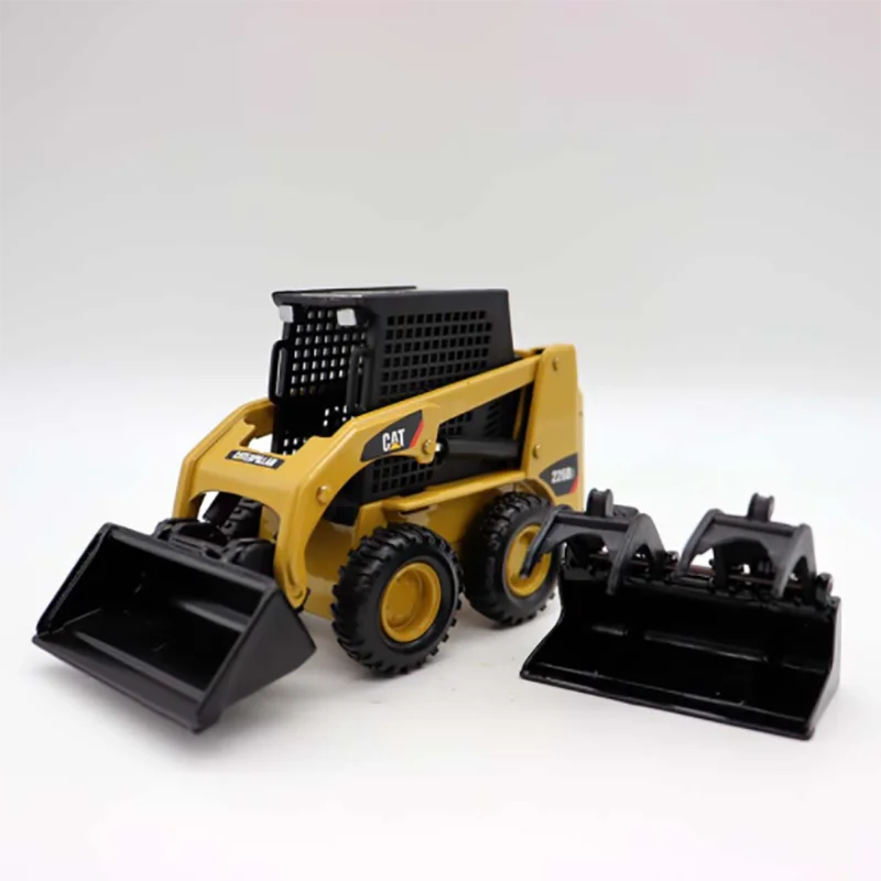 Diecast 1:32 Scale Multifunction CAT 226B3 Skid Steer Loader With Work Tools Alloy Construction Model Collect Gift Toy