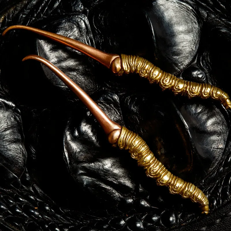 outdoor-portable-edc-creative-brass-cordyceps-ear-digging-spoon-keychain-tool