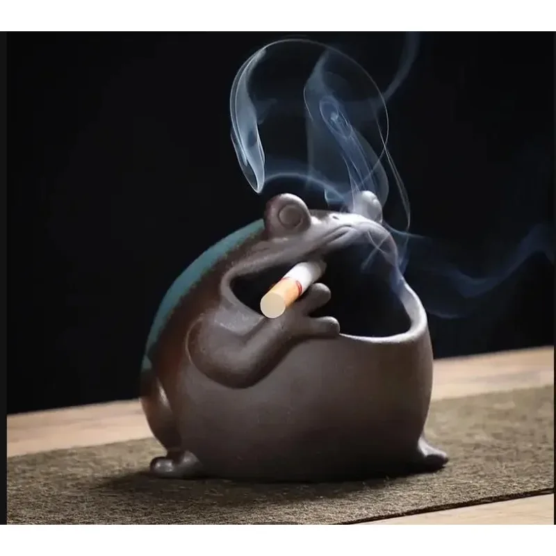 Cartoon Frog Ashtray Animal Ceramic Ashtray Anti-fly Ash Storage Box Storage Ornaments Statue Decoration Crafts Organize Box