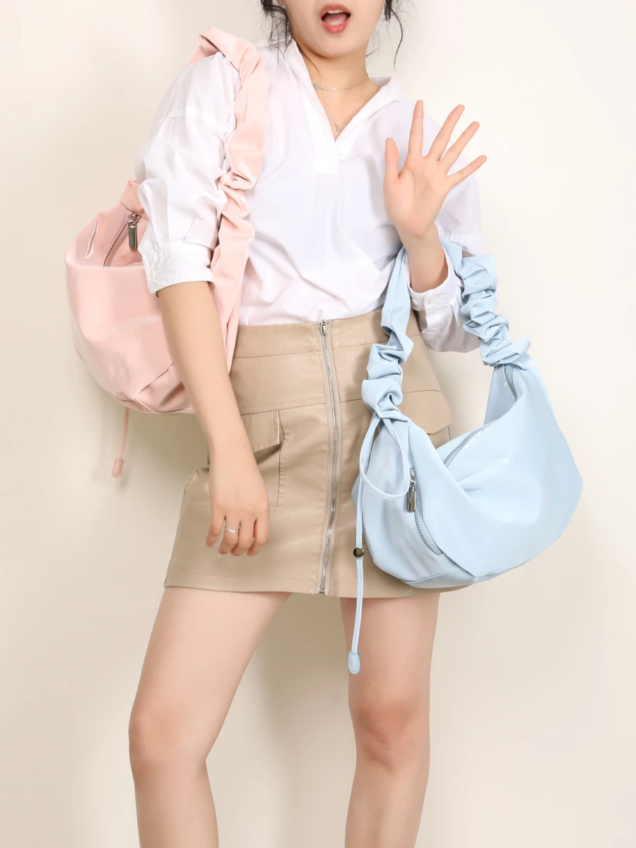 

Сумка для подмышек Cloud, женская маленькая дизайнерская сумка для пельменей большой емкости, свободная сумка через плечо Sensation, современная нейтральная сумка