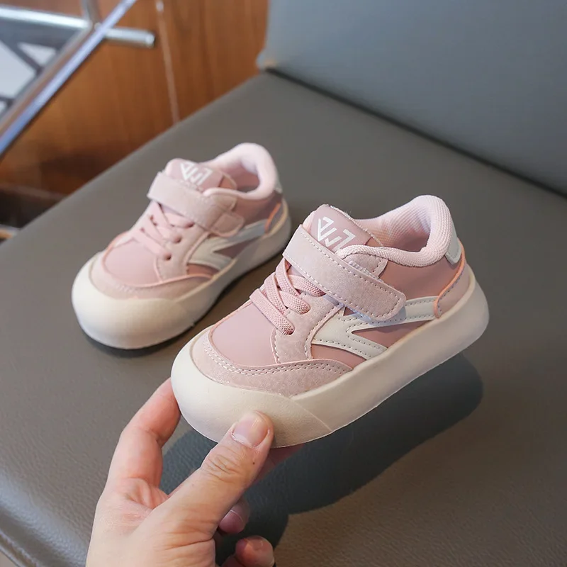 Children\'s Non-slip Artificial Leather Skateboarding Shoes Baby Boys Girls Shoes Autumn Spring Kid\'s Light Casual Footwear