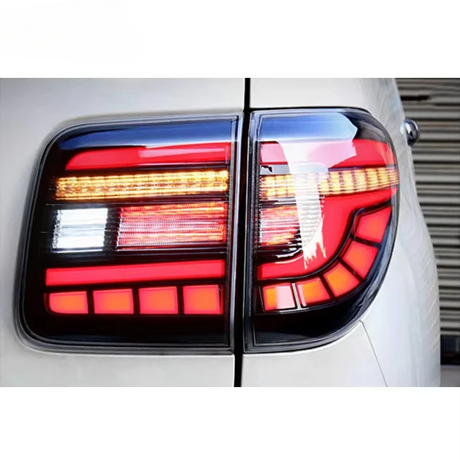 

Hot Sale Auto Car Accessories Rear Bumper Light Assembly for Nissan Patrol Y62 2017-2020