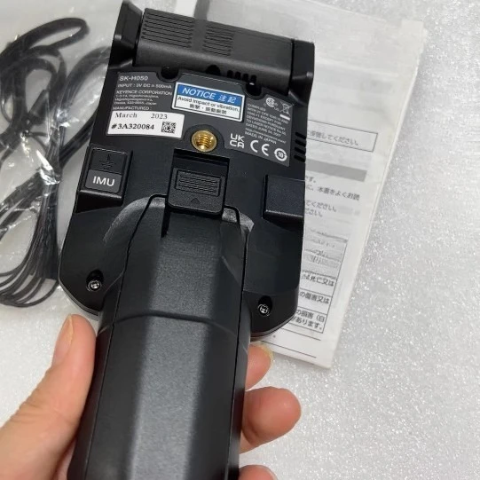 Electrostatic measuring instrument sensor head
