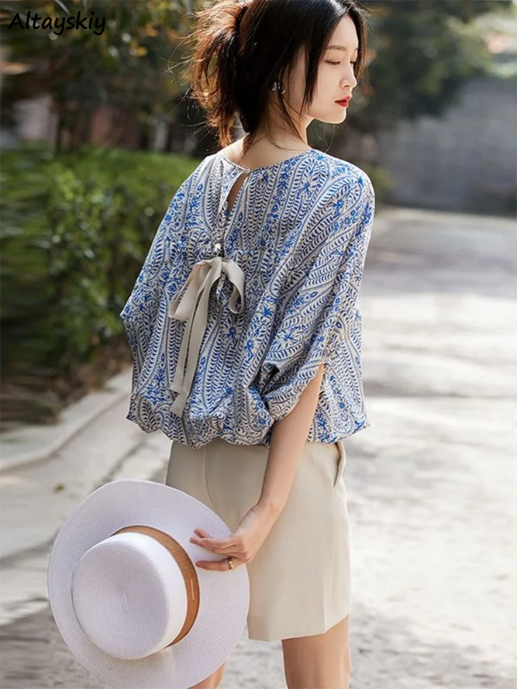

Blouses Women Bow Design Elegant Summer Soft Batwing Sleeve Loose All-match Ladies Blusas Tops Fashion Korean Mom Clothing New