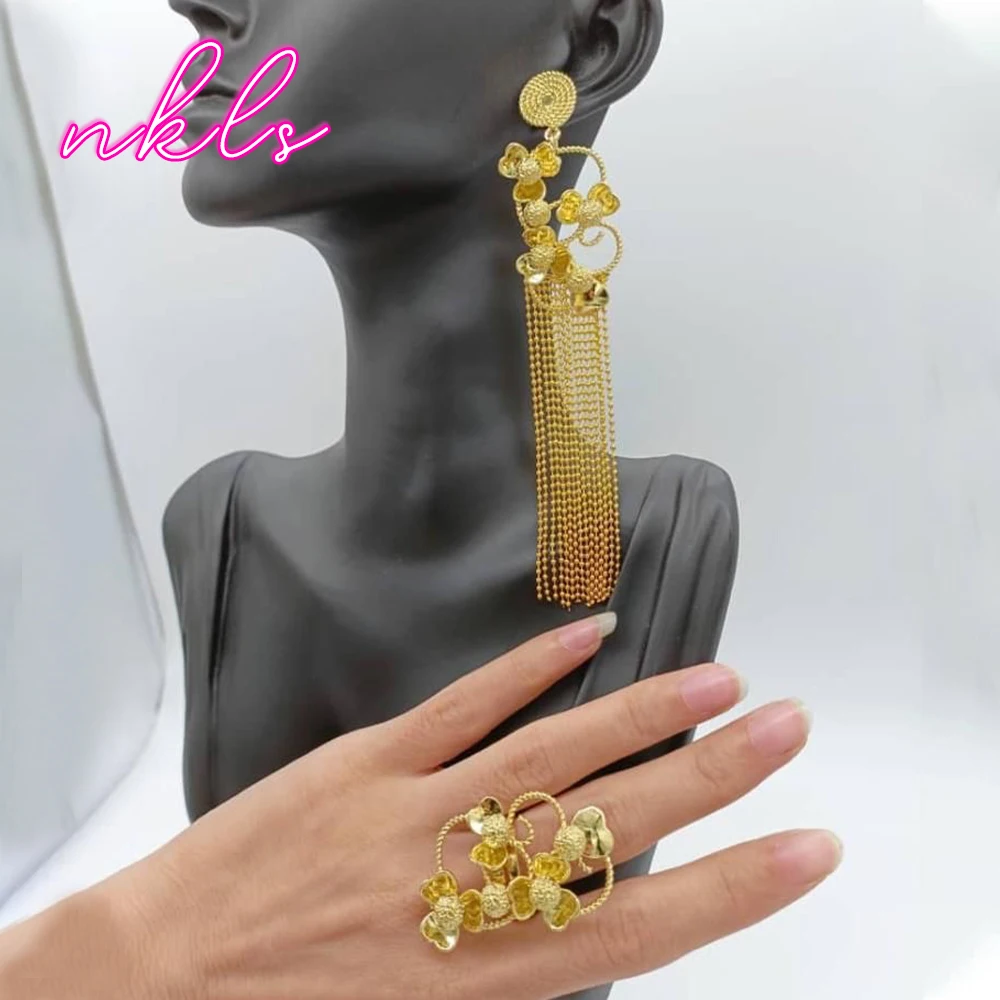 

Fashion Ladies Tassel Earrings with Ring Set Trendy Dubai Gold Color Jewelry Set Classic Copper Alloy Metal Jewelry Accessory