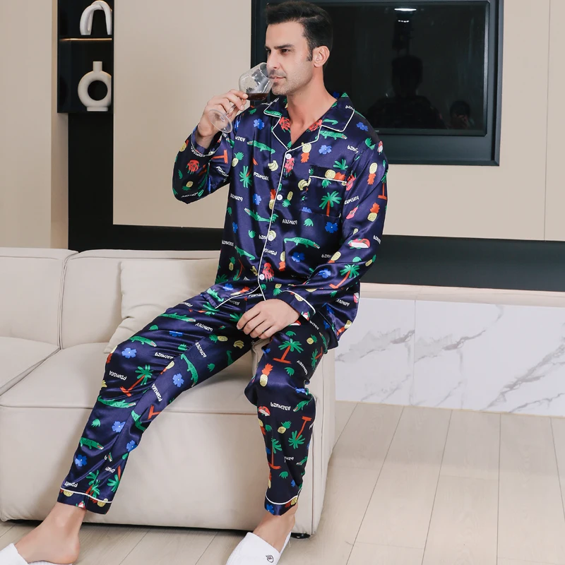 Men's pajamas long sleeves summer ice beautiful home clothes men's spring and autumn casual thin cardigan can wear out two suits