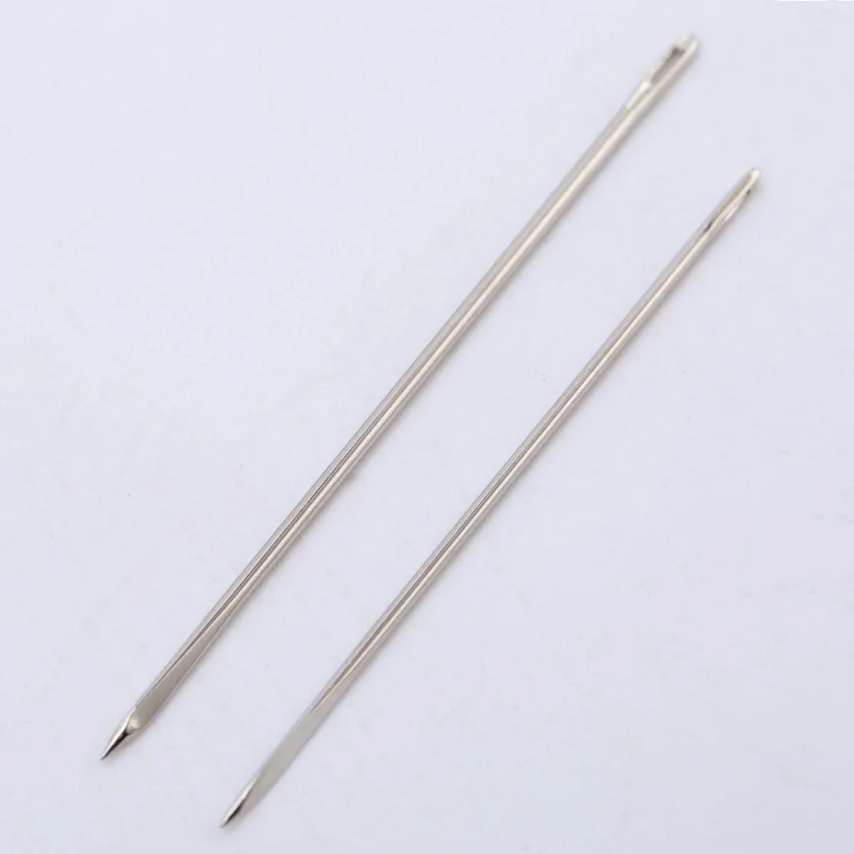 25Pcs Hand Needles Leather Sewing Stitching for Crafts DIY Manual Sewing Dedicated Stainless Steel Triangular Needle 4.5cm/4cm