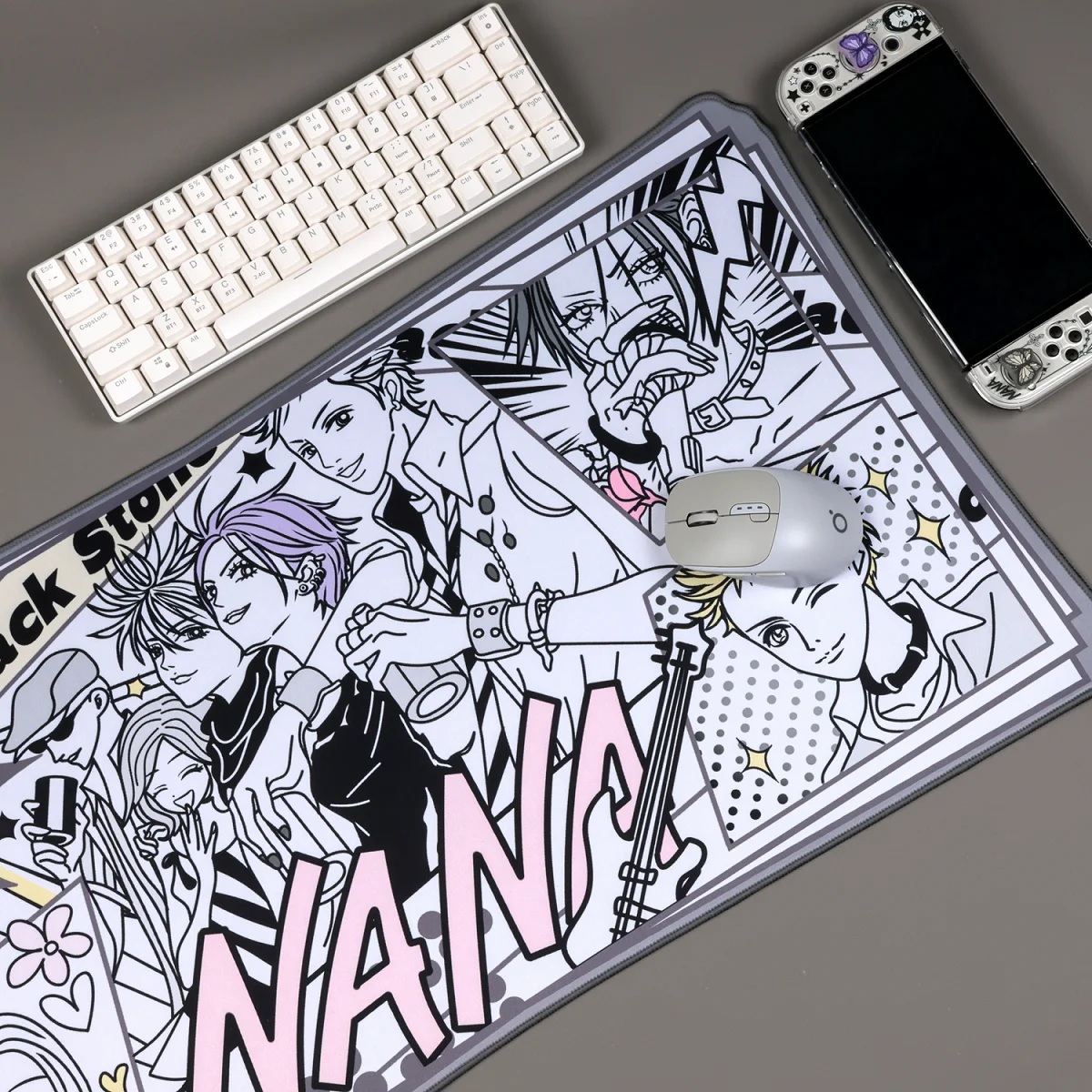 NANA Manga-Inspired  Computer Gaming Mouse Pad - Black White Non-Slip Desk Mat for Keyboard & Mouse (775x400mm)