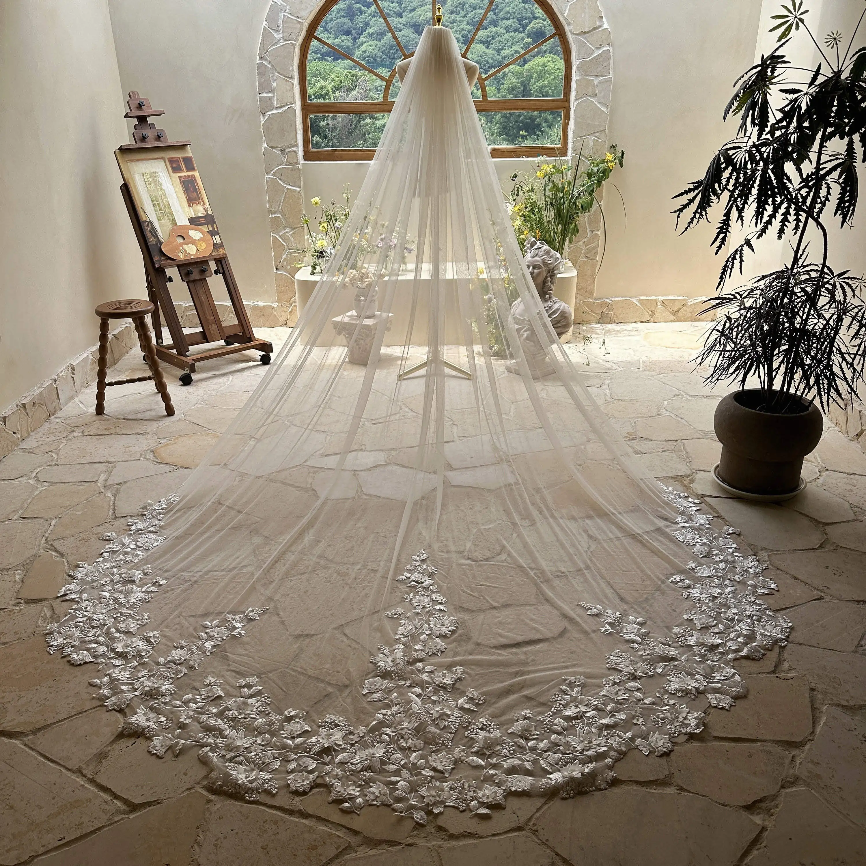 Modest Lace 3 Meters Wedding Veil White Ivory Champagne Cathedral Bride Veil Luxury Floral Applique Wedding Accessories