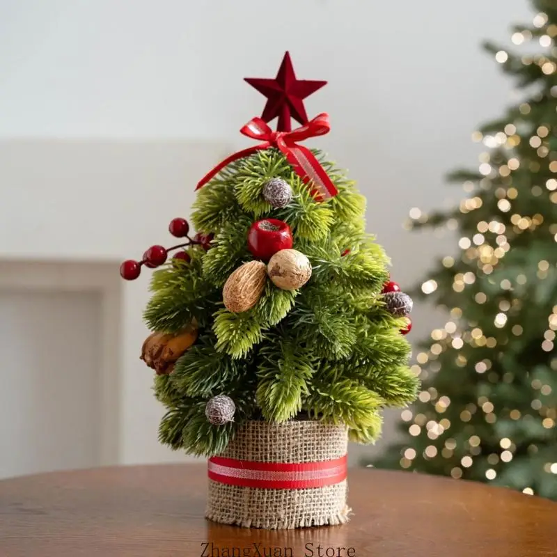 Verzierter Mini-Weihnachtsbaum mit Stern, Band, Tannenzapfen, Obstbesatz und einer präsentationsfertigen Struktur 3XUF – Detail 7