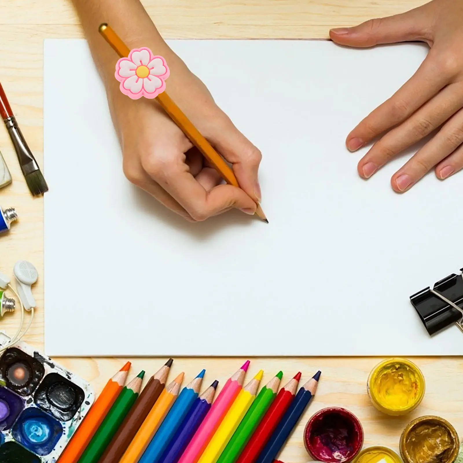 

30Pcs Cute Floral Pencil Charms Decorative Pen Clip PVC Pencil Topper Holder School Prize Classroom Reward Christmas Party Gifts