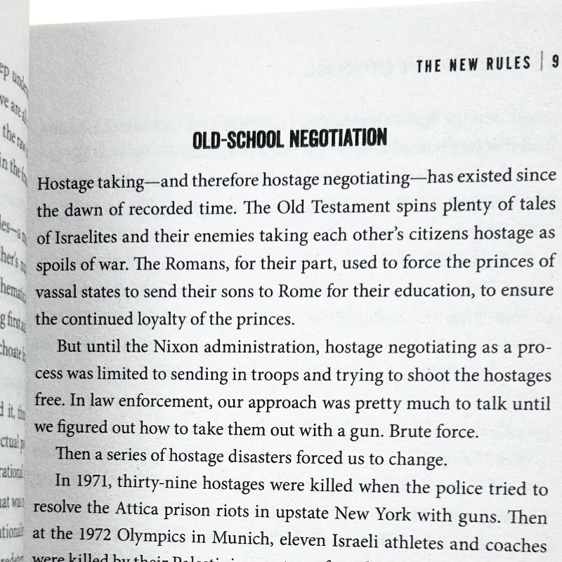 Never Split The Difference By Chris Voss Business Negotiation Skills Book Negotiating As If Your Life Depended