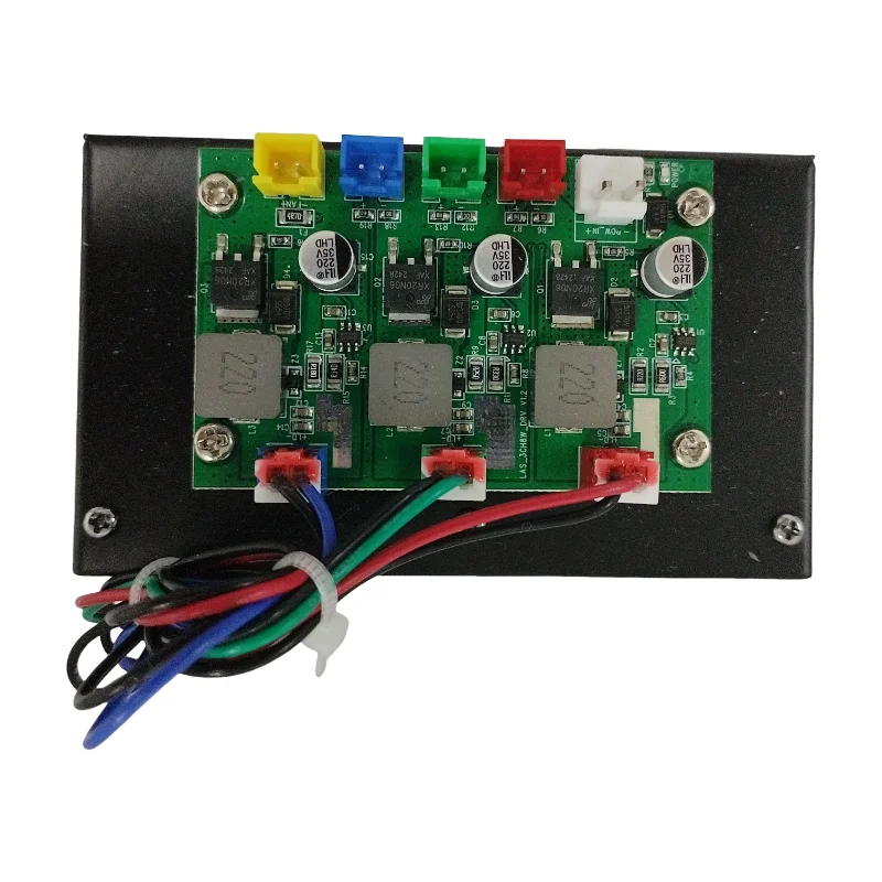 luci-per-spettacoli-teatrali-con-modulo-laser-in-calcolo-rgb-2w-638nm-05w-520nm-05w-450nm-1w