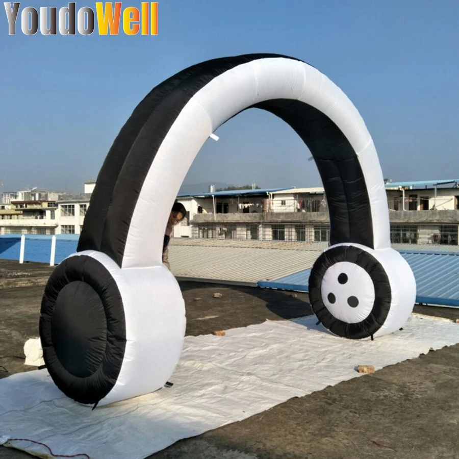 Customized Inflatable Headset Model Large Headphones Are Used In Musical Instrument Store Promotion