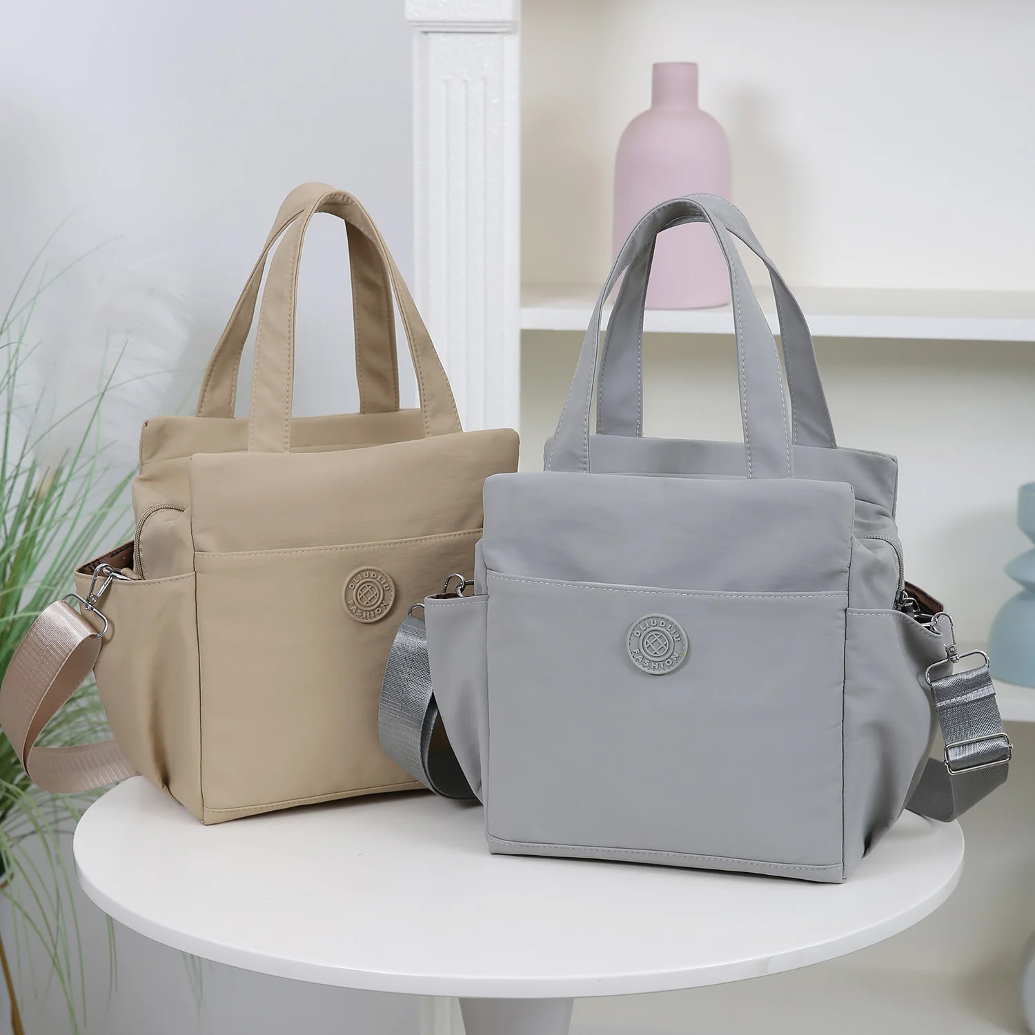 Neuer Stil, große Kapazität, Handtasche, Lunchbag, die über die Schulter getragen werden kann, Aufbewahrungstasche für Lunchboxen, zum Mitnehmen von Lebensmitteln zur Arbeit. – Detail 3