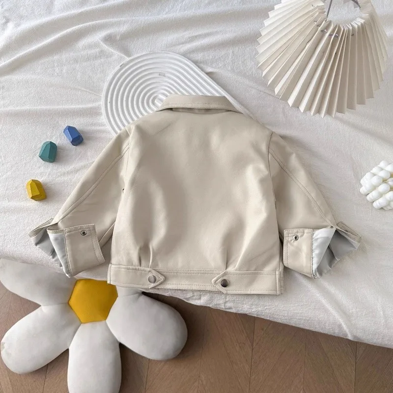 الفتيات السائق السترات ربيع الخريف 2025 الأطفال معاطف الموضة للطفل الفتيان الملابس بلوزات جلدية الاطفال ملابس خارجية المراهقين سترة