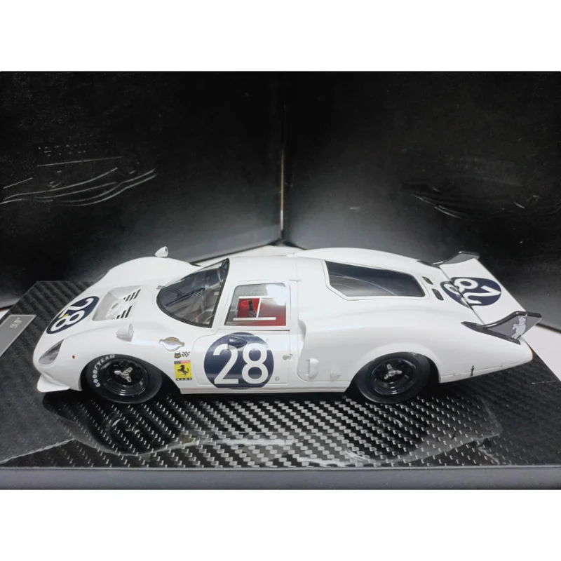 YY 1/18 365 P2 LM 1966 & P2 Daytone GP 1966 الراتنج سباق نموذج الكبار تذكارية كلاسيكية ثابت عرض تحصيل لعبة هدية