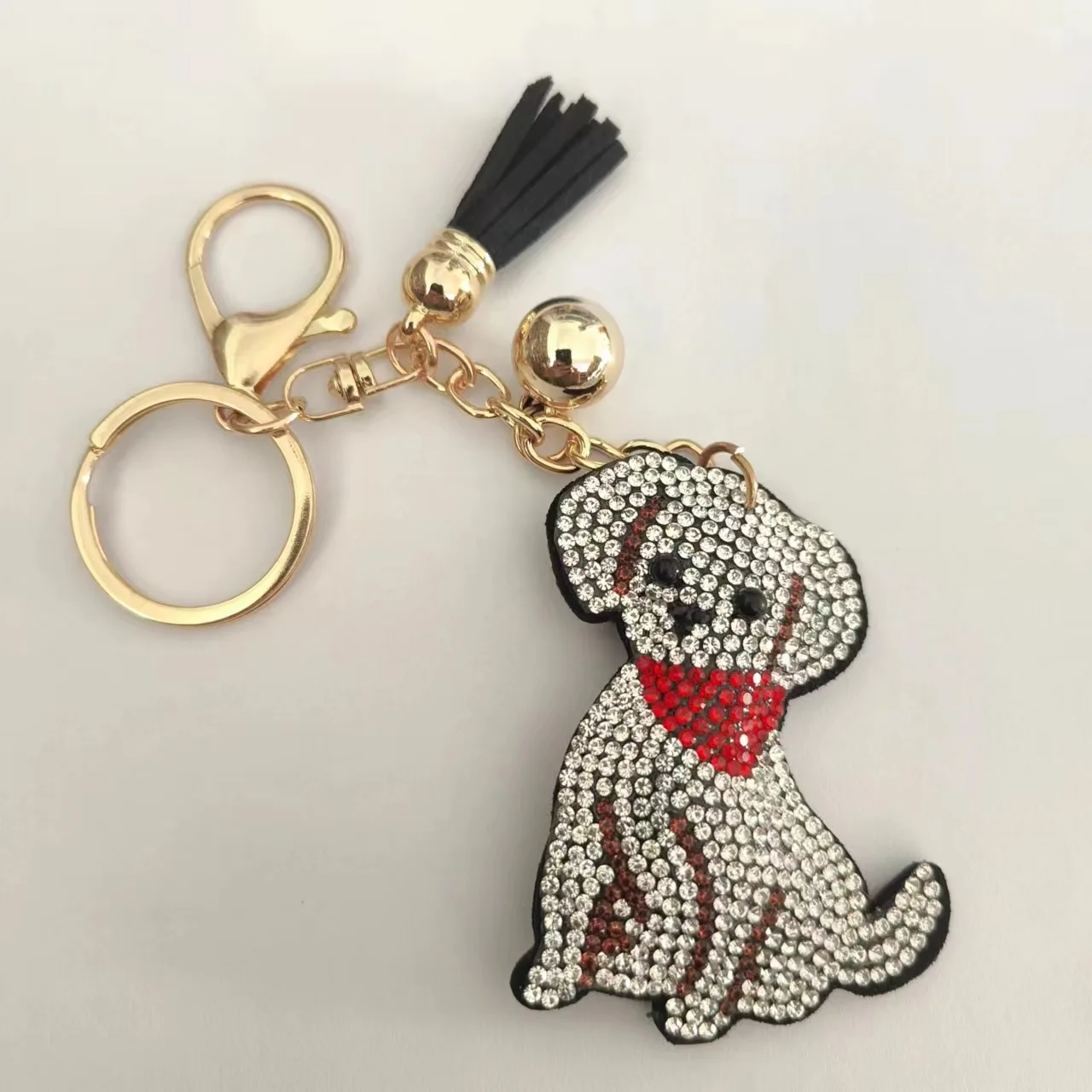 Cute Animal Dog Shape Crystal Keychain Pendant Fashion Tassel with Metal Key Ring Key Accessories Key Chains for Women and Car