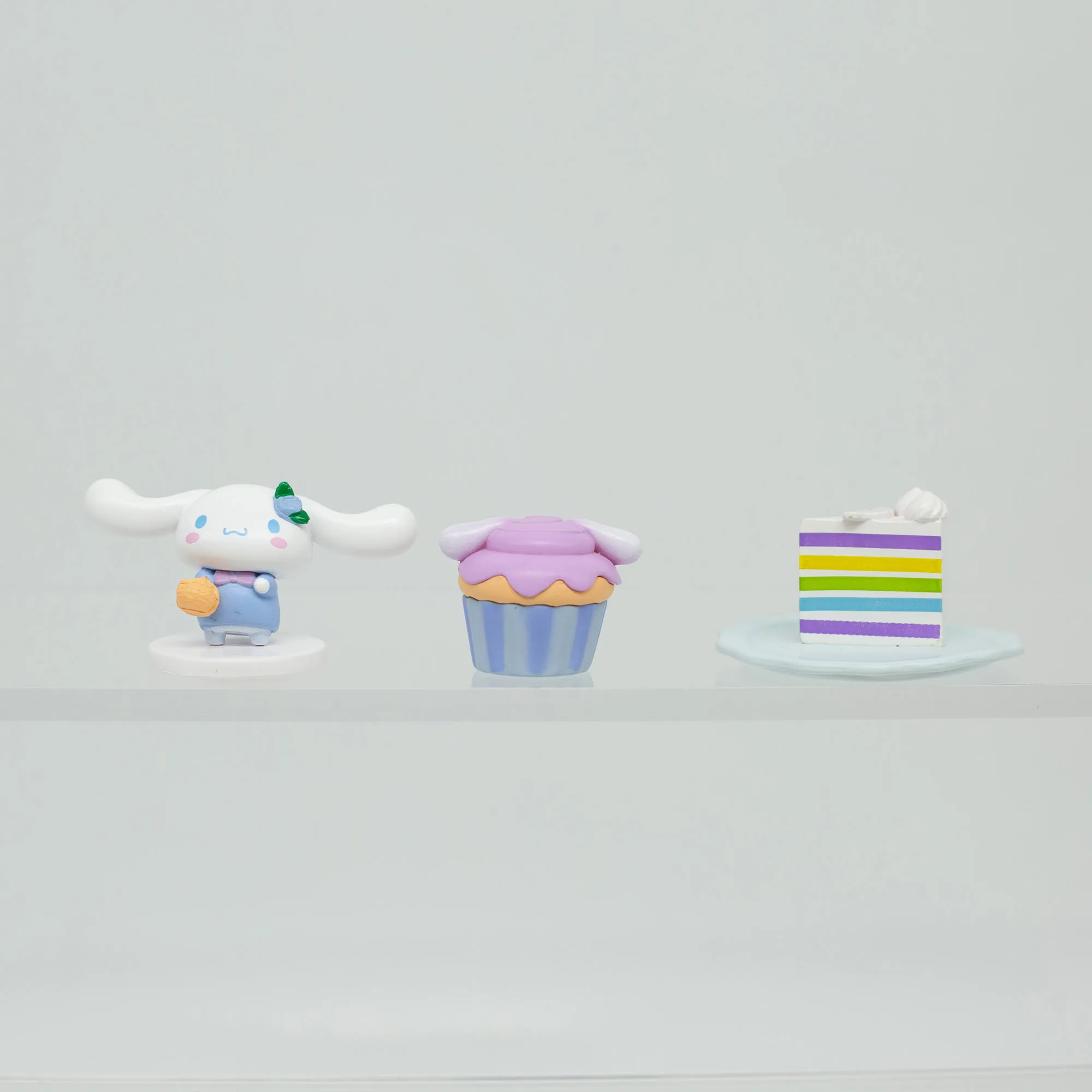 Postacie Sanrio pudełko z niespodzianką Kuromi moja melodia Cinnamoroll Hello Kitty miniaturowe figurki scen zabawki dla dzieci prezenty dekoracja na biurko