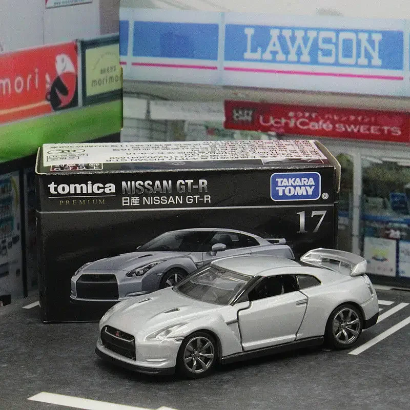 

TAKARA TOMY Tomica, новая черная коробка TP17 Nissan GT-R, мини-имитация автомобиля из сплава, игрушка, литая под давлением металлическая модель автомобиля, детский подарок