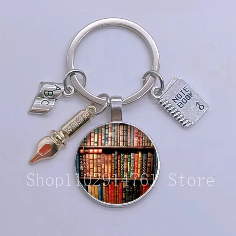 DIY Classic Library Book Keychain Vintage Old Book Keychain Gift from Librarian to Bookworm Writer Teacher Keyring