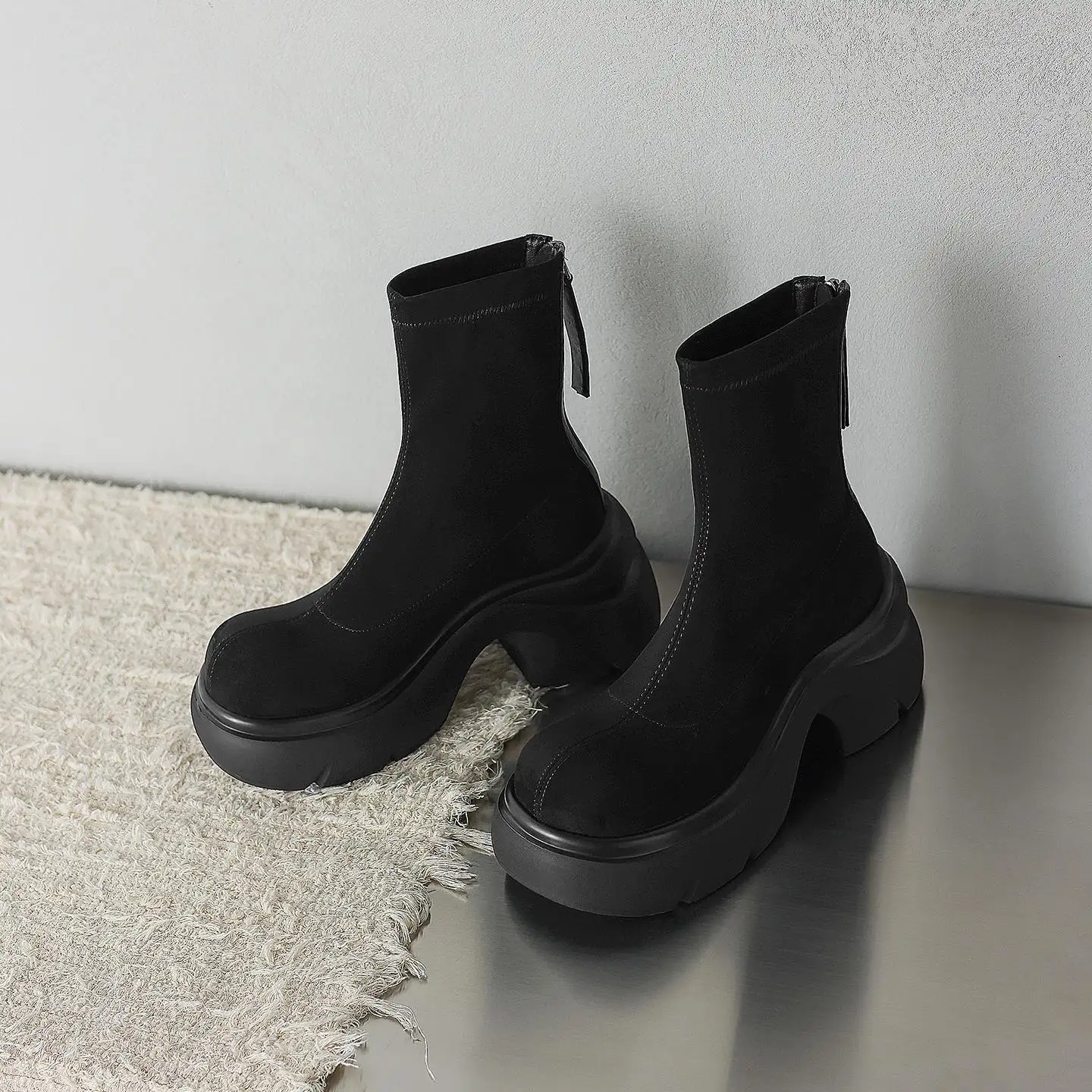 Flock Thick Bottom Motorcycle Boots Chunky Heels Keep Warm Winter Autumn Flat Platform Leisure Cozy Women Elastic Ankle Boots