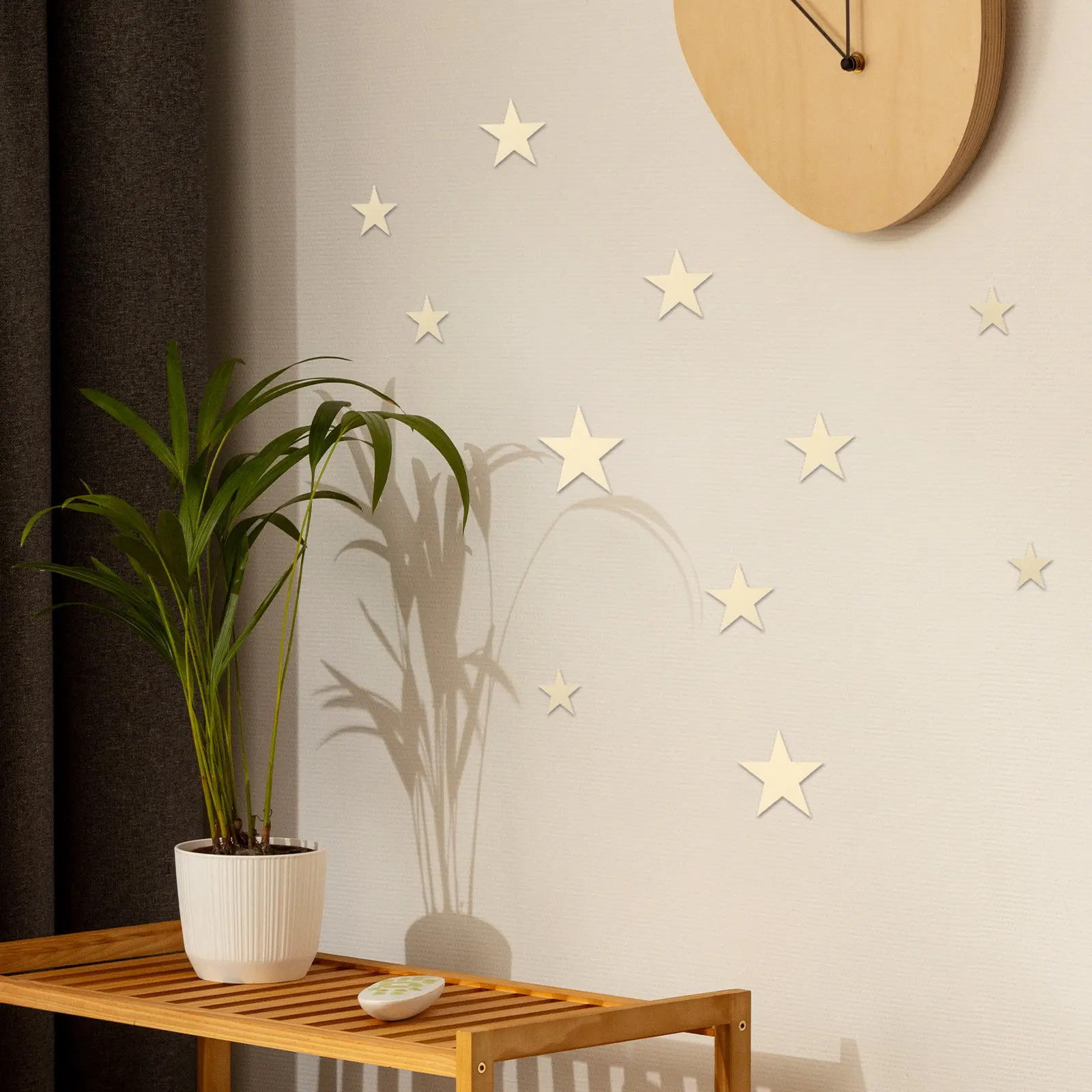 40Pcs Star Mirror Wall Stickers Removable Self-Adhesive Acrylic Decals for Bedroom Living Room Peel Stick Decorative Wall Decals
