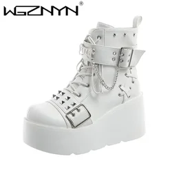 Women's Rivet Chain Design Boots 2025 New Punk Gothic Shoes Large Size Street Fashion Female Modern Cosplay Boots Platform Botas