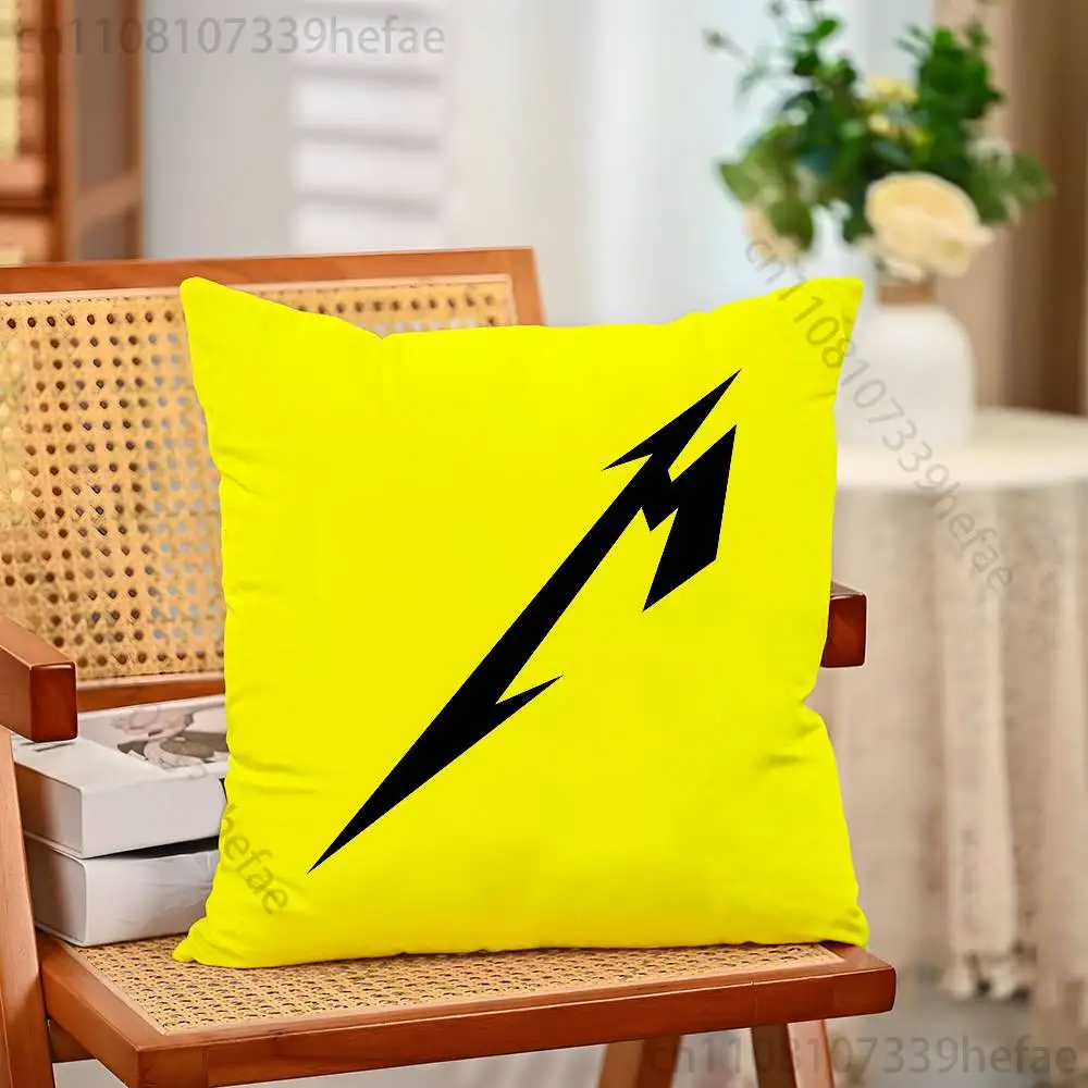 M-Metallica Band-Kissenbezüge für Schlafzimmer, Wohnzimmer, Sofa, Heimdekoration, Polyester-Kissenbezug mit Reißverschluss – Detail 5